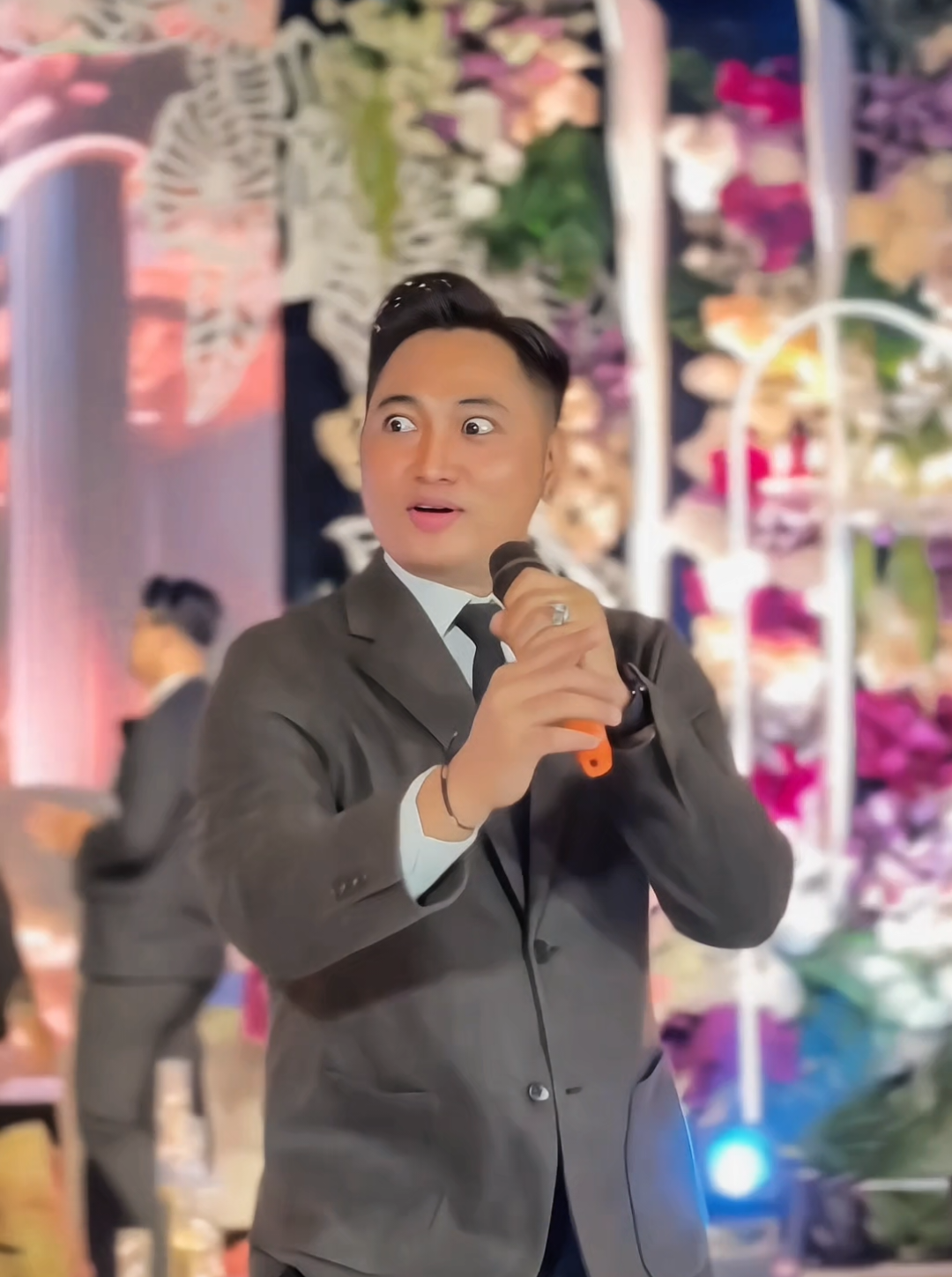 Membalas @nelly.nelly621 suaranya mas @IRWAN KRISDIYANTO menurut kalian gimana ?  #irwandacademy2 #simpatikmusic #weddingdream 