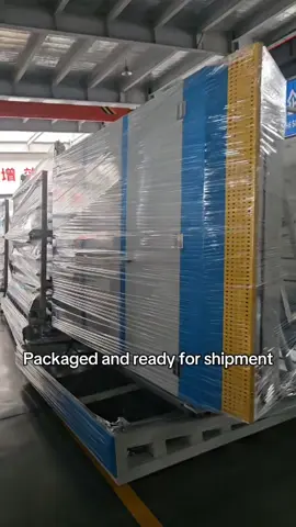 Packaged and ready for shipment  IGU manufacturer BOKE BOKE specializes in manufacturing IGU production lines and fully automatic sealing machines. We look forward to collaborating with you! #glass #IGU #IG #Industrial glass#Heat-insulating glass