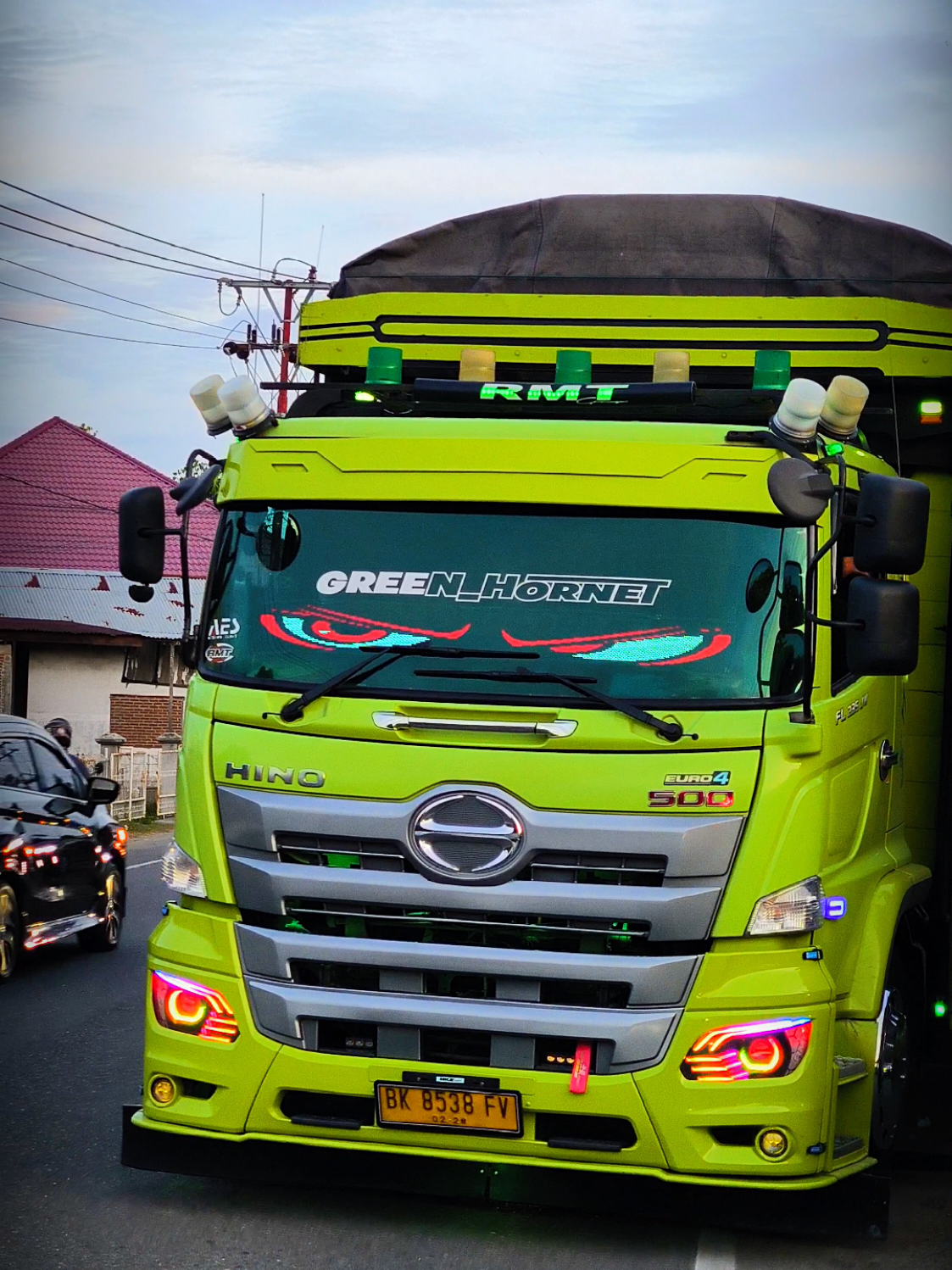 Green Hornet 🐝✨ Armada tempur 88 RMT_Group, siap di kirimkan kemana saja🫡 @sigam_balap_50 @mhdrisky8538  #fyp #trukaceh #stylesumbar #rmtgroup #greenhornet 