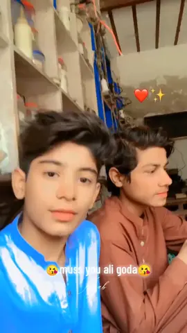 😘Tayab Bhatti😘#سنگت_ویڈیو_وائرل_کریسو_آپ_ہیں🥀🌼🙈✨🎇 