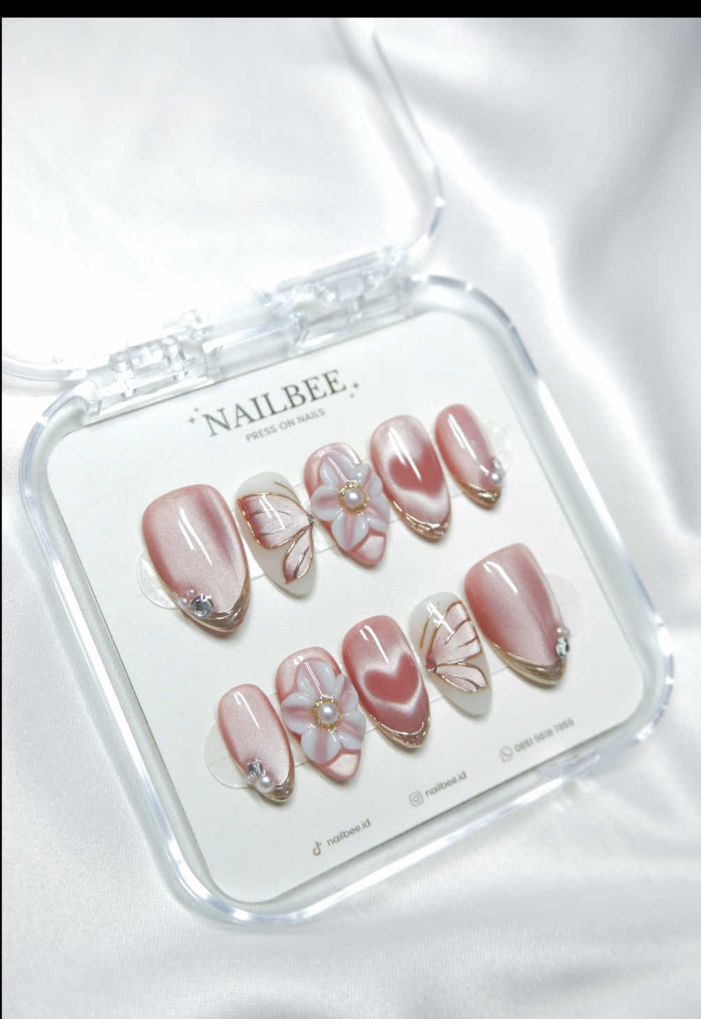 ✨ NAILBEE || PRESS ON NAILS ✨ Handmade press on nails 🫶🏻✨ PO 1-7 hari untuk pengerjaan sesuai antrian 💅 #pressonnails #pressonnailsjogja  #weddingnailsjogja #nailartwisuda  #nailartjogja