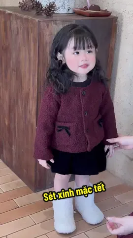 Ai xinhh zậy ta😍#xuhuong #thoitrangchobe #thoitrangtreem #setxinhchobegai #setxinhchobe 