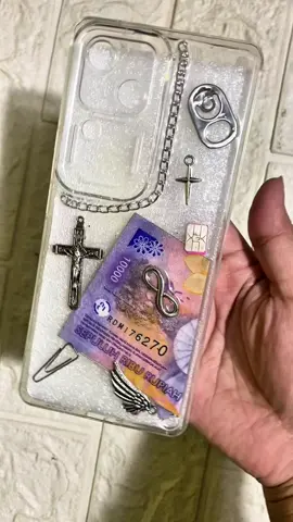 Jangan ada yang ngide lagi ya please banget ini mah gais #customcaseresin #caseaesthetic #caseresin #case3D #genz 