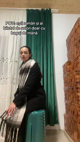 Mai aveau loc două trei haine #fyp #foryou #pentrutine #valentinaroxxana 