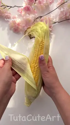 DIY Corn Husk Flower 🌼  #DIY #craft #tutacuteart #diycraft #diyideas 