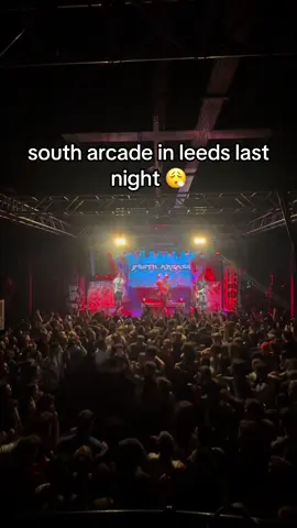 south arcade played a sold out leeds stylus last night 😤 #newmusic #2000srock #altmusic 