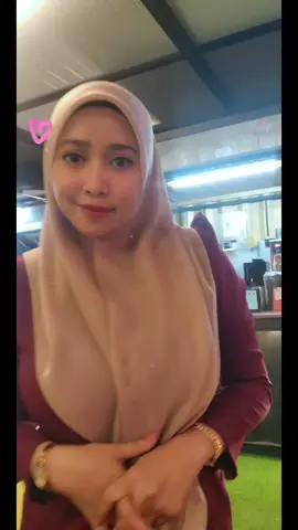 cari abg Jamil..?maaf abg jamil xde sini😄