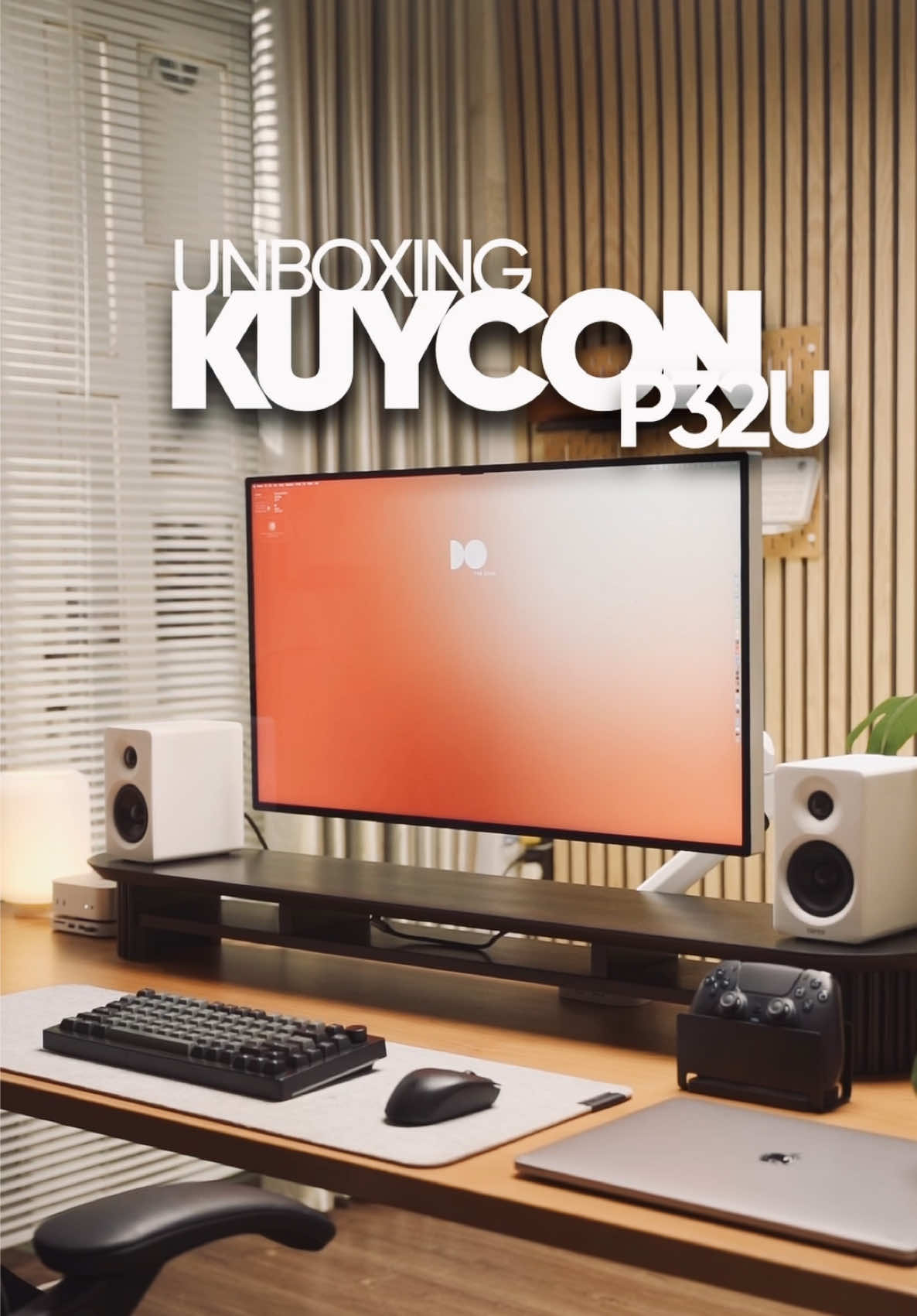 Đập hộp chiếc màn hình gương 32in full nhôm. Màn gương đem lại màu sắc trong veo như màn macbook nhìn rất thích. #desksetup #tranminhphuc #kuycon #manhinhguong 