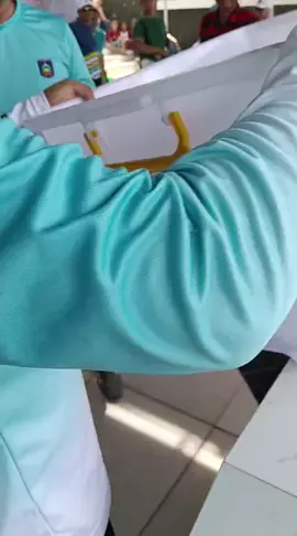 kalo tidak bisa adil ,,maka kita sama2 biar adil