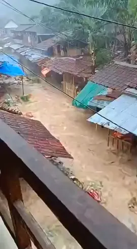 Detik-Detik Kejadian Naas Mengerikan