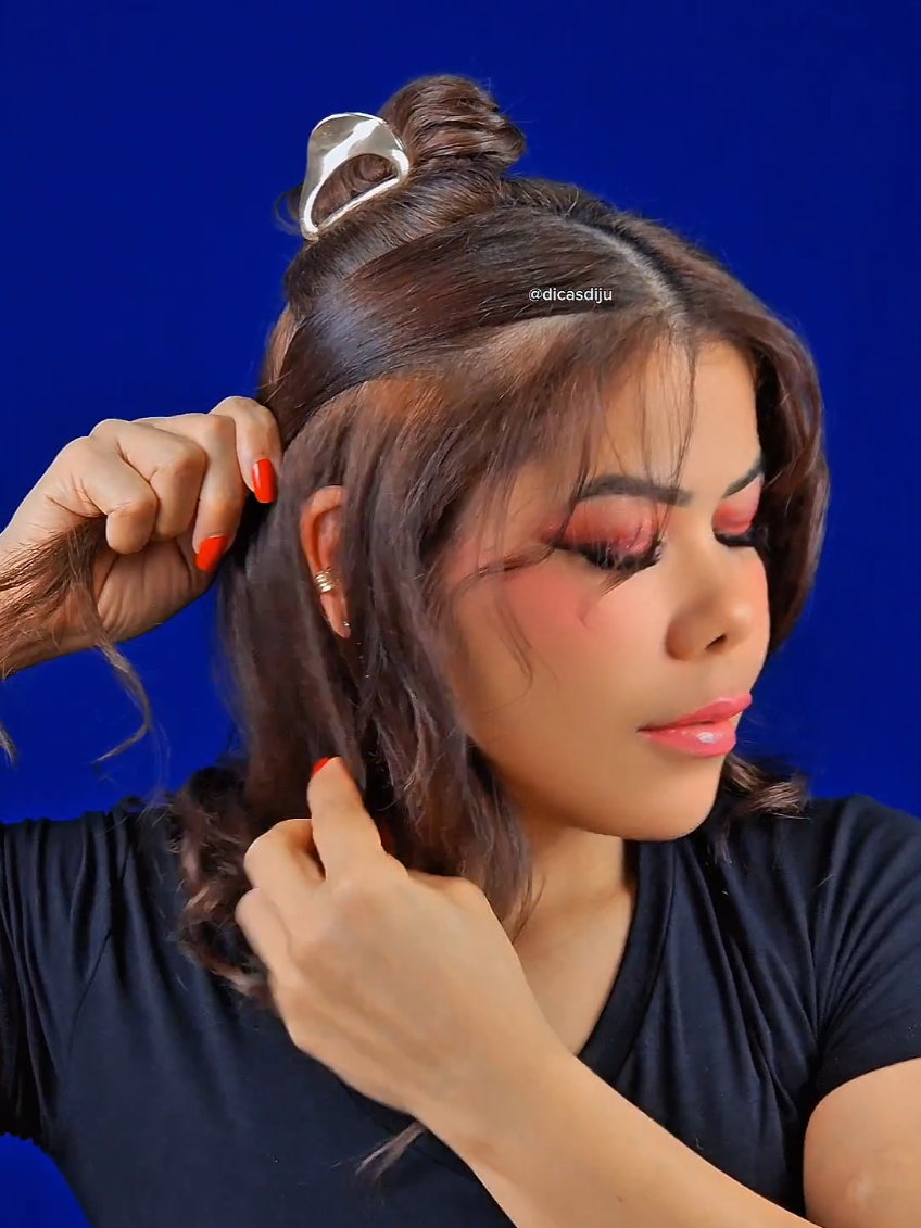 PENTEADOS SIMPLES PENTEADOS FÁCIL PENTEADOS FÁCEIS PEINADOS FÁCEIS PEINADOS SIMPLES PEINADOS FÁCIL DICAS DE CABELO DICAS DE BELEZA DICAS DE PENTEADO DICAS DE PEINADOS DICAS DE HAIRSTYLE DICAS de penteado dicas de cabelos #dicasdiju #penteados #peinados #hairstyles #penteado 