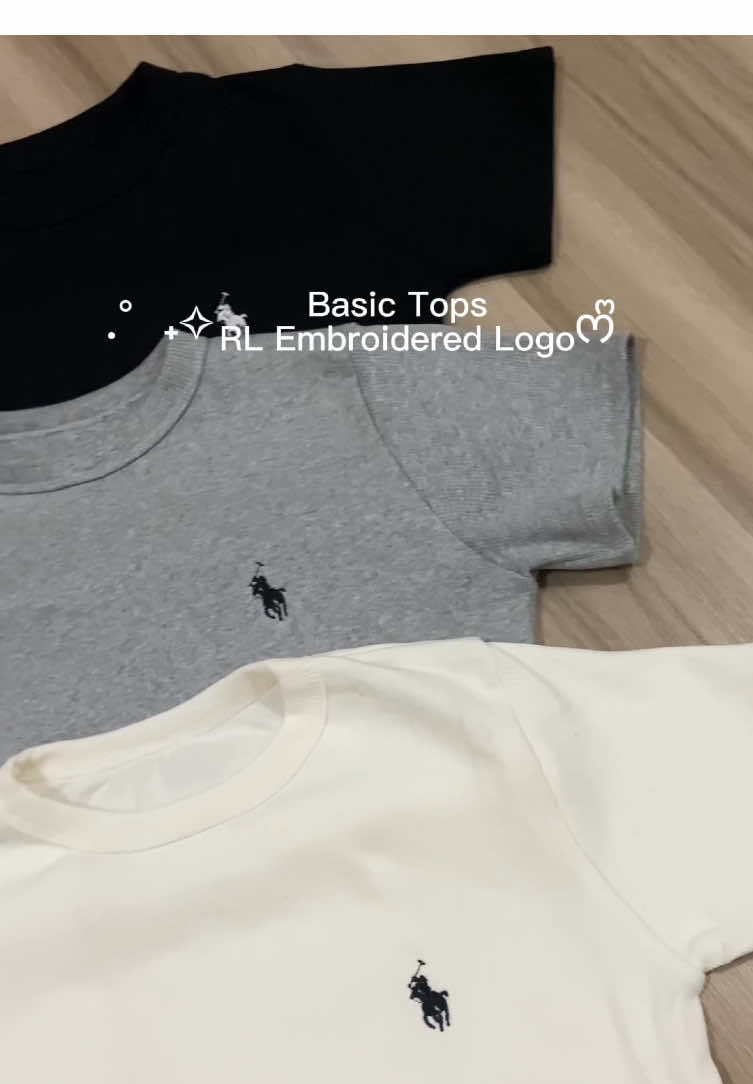 Got new sets of colors from my favorite shop! Basic tee is still the best😍🥰 #tops #blouse #shirt #basictop #basicfit 