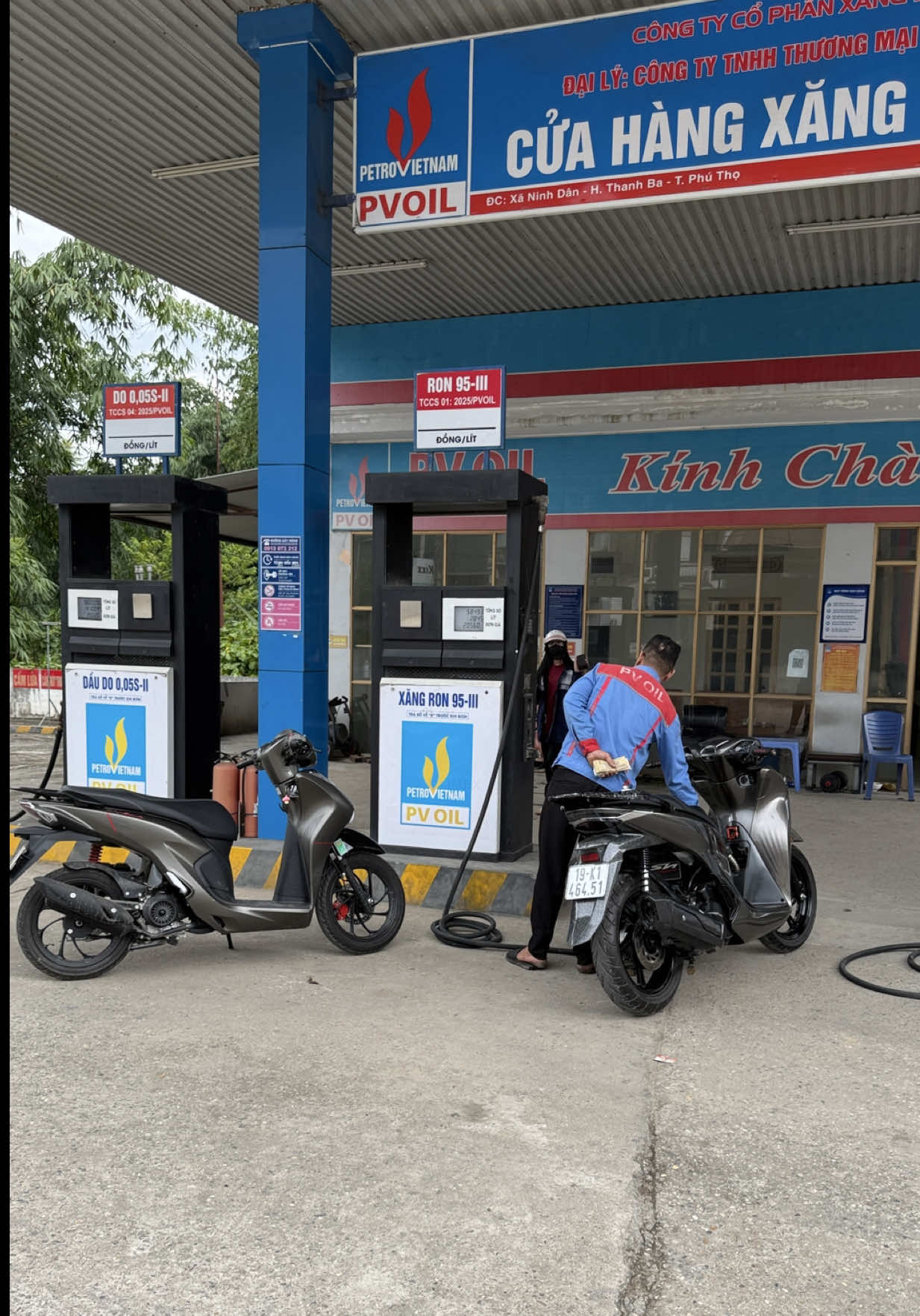 Trend này của mấy thầy cô jet jet à 😂  #giaovien #jetjet 