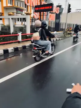 #astreagrand #sediaakusebelumhujan #astreagrandindonesia #fyp #bucin 