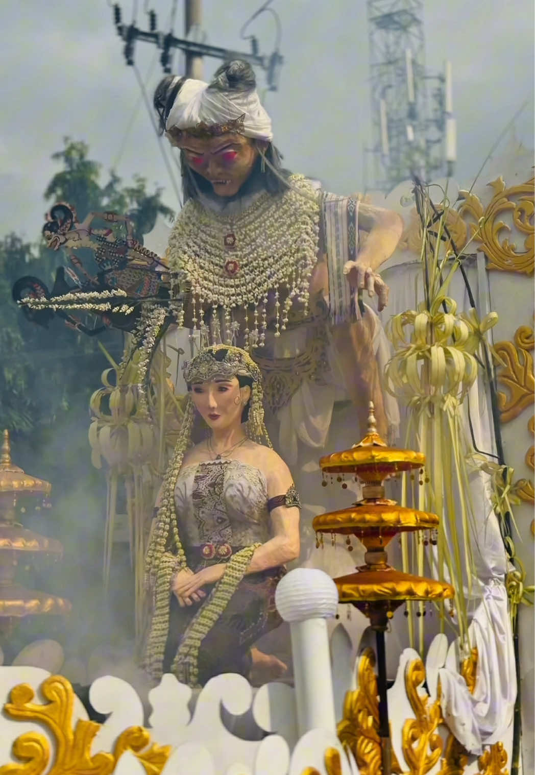 #memayubuyuttrusmicirebon #trusmi #arakarakan 