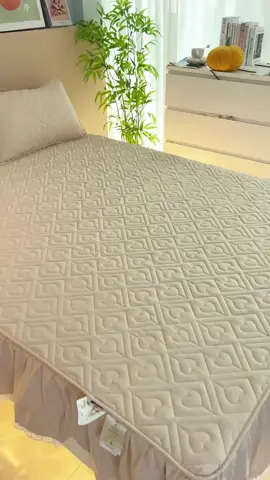 กระโปรงเตียงบุนวมผ้าฝ้ายทรงเจ้าหญิง #ผ้าปูที่นอน #ผ้าปูที่นอนเสริมใยนุ่ม #ผ้าปูกันไรฝุ่น #ผ้าปูที่นอน6ฟุต 