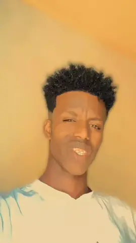 suldaanka ❤️‍🔥🎹🎧#fyppppppppppppppppppppppp @Rockstar 🎸 @xidigaa boys👦 - 