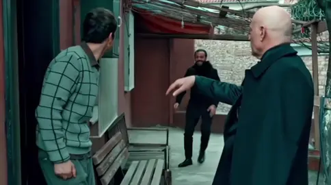 ياماش و صالح ❤️‍🔥#çukur #الحفره_في_كل_مكان #اراس_بولوت #اركان_كولتشاك #ياماش 