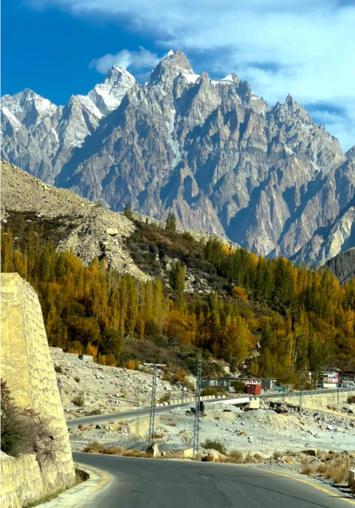The mighty passu cones Hunza ❤️🏔️😍 𝐖𝐞 𝐎𝐫𝐠𝐚𝐧𝐢𝐬𝐞 𝐁𝐲 𝐑𝐨𝐚𝐝 & 𝐁𝐲 𝐀𝐢𝐫 𝐓𝐫𝐢𝐩𝐬 𝐭𝐨 𝐝𝐢𝐟𝐟𝐞𝐫𝐞𝐧𝐭 𝐝𝐞𝐬𝐭𝐢𝐧𝐚𝐭𝐢𝐨𝐧𝐬 𝐢𝐧 𝐏𝐚𝐤𝐢𝐬𝐭𝐚𝐧.🇵🇰  Public Group tours | Customised family  Honyemoon | Corporate | college & University tours. 𝐀:𝐋𝐢𝐬𝐭 𝐨𝐟 𝐞𝐯𝐞𝐫𝐲 𝐰𝐞𝐞𝐤 𝐩𝐮𝐛𝐥𝐢𝐜 𝐭𝐨𝐮𝐫𝐬 𝐭𝐨 𝐝𝐢𝐟𝐟𝐞𝐫𝐞𝐧𝐭 𝐝𝐞𝐬𝐭𝐢𝐧𝐚𝐭𝐢𝐨𝐧 𝐟𝐫𝐨𝐦 𝐋𝐚𝐡𝐨𝐫𝐞- 𝐅𝐚𝐢𝐬𝐚𝐥𝐚𝐛𝐚𝐝 & 𝐈𝐬𝐥𝐚𝐦𝐚𝐛𝐚𝐝 𝟖 𝐃𝐚𝐲𝐬 𝐆𝐫𝐚𝐧𝐝 𝐇𝐮𝐧𝐳𝐚 𝐩𝐥𝐮𝐬 𝐒𝐤𝐚𝐫𝐝𝐮 𝟔 𝐃𝐚𝐲𝐬 𝐒𝐤𝐚𝐫𝐝𝐮 & 𝐁𝐚𝐬𝐡𝐨 𝐯𝐚𝐥𝐥𝐞𝐲 𝟎𝟔 𝐃𝐚𝐲𝐬 𝐑𝐚𝐦𝐚 - 𝐃𝐞𝐨𝐬𝐚𝐢 - 𝐌𝐢𝐧𝐢𝐦𝐞𝐫𝐠 & 𝐃𝐨𝐦𝐞𝐥 𝐀𝐬𝐭𝐨𝐫𝐞  𝟓 𝐃𝐚𝐲𝐬 𝐇𝐮𝐧𝐳𝐚-𝐂𝐡𝐢𝐧𝐚 𝐛𝐨𝐚𝐫𝐝𝐞𝐫 & 𝐍𝐚𝐥𝐭𝐞𝐫 𝟓 𝐃𝐚𝐲𝐬 𝐅𝐚𝐢𝐫𝐲 𝐌𝐞𝐚𝐝𝐨𝐰𝐬 & 𝐍𝐚𝐧𝐠𝐚𝐩𝐚𝐫𝐛𝐚𝐭 𝟑 𝐃𝐚𝐲𝐬 𝐒𝐰𝐚𝐭 - 𝐊𝐚𝐥𝐚𝐦 & 𝐌𝐚𝐥𝐚𝐦𝐣𝐚𝐛𝐚 𝟑 𝐃𝐚𝐲𝐬 𝐀𝐫𝐚𝐧𝐠𝐤𝐞𝐥 𝐍𝐞𝐞𝐥𝐮𝐦 𝐯𝐚𝐥𝐥𝐞𝐲 𝐊𝐚𝐬𝐡𝐦𝐢𝐫 𝟑 𝐃𝐚𝐲𝐬 𝐍𝐚𝐫𝐚𝐧 - 𝐒𝐡𝐨𝐠𝐫𝐚𝐧 & 𝐁𝐚𝐛𝐮𝐬𝐚𝐫 𝐭𝐨𝐩 𝐁:𝐁𝐲 𝐚𝐢𝐫 𝐭𝐫𝐢𝐩𝐬 By air trips Available from Islamabad to Skardu . 𝟓𝐃𝐚𝐲𝐬 𝐁𝐲 𝐚𝐢𝐫 𝐭𝐫𝐢𝐩 𝐭𝐨 𝐒𝐤𝐚𝐫𝐝𝐮 𝐯𝐚𝐥𝐥𝐞𝐲 𝟓 𝐃𝐚𝐲𝐬 𝐁𝐲 𝐚𝐢𝐫 𝐭𝐫𝐢𝐩 𝐭𝐨 𝐇𝐮𝐧𝐳𝐚 𝐯𝐚𝐥𝐥𝐞𝐲 𝟖 𝐭𝐨 𝟏𝟎 𝐃𝐚𝐲𝐬 𝐁𝐲 𝐀𝐢𝐫 𝐇𝐮𝐧𝐳𝐚 𝐯𝐚𝐥𝐥𝐞𝐲 𝐩𝐥𝐮𝐬 𝐬𝐤𝐚𝐫𝐝𝐮 𝐯𝐚𝐥𝐥𝐞𝐲 𝟎𝟔 𝐃𝐚𝐲𝐬 𝐛𝐲 𝐚𝐢𝐫 𝐭𝐫𝐢𝐩 𝐭𝐨 𝐅𝐚𝐢𝐫𝐲 𝐦𝐞𝐚𝐝𝐨𝐰𝐬 -𝐍𝐚𝐧𝐠𝐚𝐩𝐚𝐫𝐛𝐚𝐭 𝐛𝐚𝐬𝐞𝐜𝐚𝐦𝐩 𝟎𝟖 𝐃𝐚𝐲𝐬 𝐛𝐲 𝐚𝐢𝐫 𝐭𝐫𝐢𝐩 𝐭𝐨 𝐒𝐤𝐚𝐫𝐝𝐮 + 𝐅𝐚𝐢𝐫𝐲 𝐌𝐞𝐚𝐝𝐨𝐰𝐬  𝐅𝐨𝐫 𝐅𝐮𝐫𝐭𝐡𝐞𝐫 𝐃𝐞𝐭𝐚𝐢𝐥𝐬 𝐃𝐦 𝐮𝐬 , 𝐖𝐡𝐚𝐭𝐬𝐀𝐩𝐩 𝐍𝐮𝐦𝐛𝐞𝐫 𝐌𝐞𝐧𝐭𝐢𝐨𝐧𝐞𝐝 𝐈𝐧 𝐏𝐫𝐨𝐟𝐢𝐥𝐞 📥 #foryou #foryoupage #unfrezzmyaccount #goomopakistan #skardutourismclub 