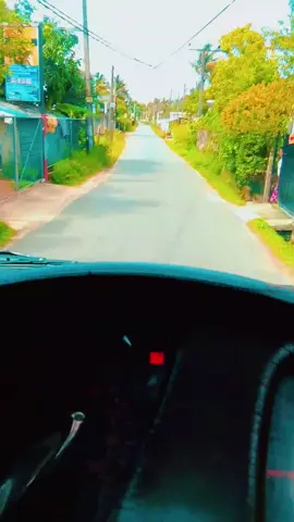 නැතිවෙන දෙවල් පස්සෙ ගියේ ඉස්සර දැන් ජිවිතෙ ගොඩ දා ගන්න අවුව වැස්ස මැද වැහි පොද අතරේ හිටි ගමන් තෙමිගෙන මෙ යන ගමන කට උණත් වරදින්න එපා  මොකද කිසිම තැනක අනුකම්පාව එහෙම ගැවිලාවත් නැ නෙද නොකා නොබි හරි වැඩෙයි වෙන්න ඔනි අපෙ ඇගෙන් ගලන දහඩිය බිoදු විතරයි අපෙ මහන්සිය දුක හදුනන්නෙ  එකත් ජිවියෙක් උනා නම්  උ කියයි ලොවටම ඇහෙන්න වෙලවට නිකන්නම දහඩිය බිoදුක් බවට පත් වෙන්නණේ .... පිළියන්දල බොඩරේ. පොළොන්නරුවේ අපි ..🥰🥰🥰🥰