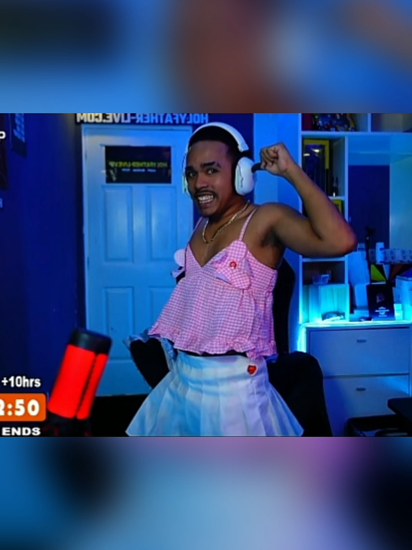 sexy mo jan dong 😂 @HOLYFATHER #holyfather #bosschoy #fyp #fyppppppppppppppppppppppp 