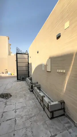 ‏متخصصون فى تصميم وتنسيق الحدائق المنزلية والعامة توريد وتركيب العشب الصناعي حدائق وملاعب توريد وزراعة العشب الطبيعي بأنواعه توريد وزراعة الاشجار والورود والنخيل شلالات تركيب شلالات ونوافير وديكورات تركيب مظلات خشبية وكل ما يخص الحدائق  يوجد صيانة شهرية🕊🌿 #ديكور #حدائق_منزلية #ارضيات #جداريات #عشب_جداري               0543416544          شلا