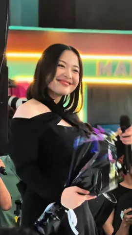 POV: Semua liat kalian bahagia, tapi kamu sebenarnya tau sifat aslinya #bernadya #fyp #pov #kinimerekatahu 