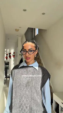 another one for the petite girlies x #petite #petiteoutfit #petitefashion #bershka 