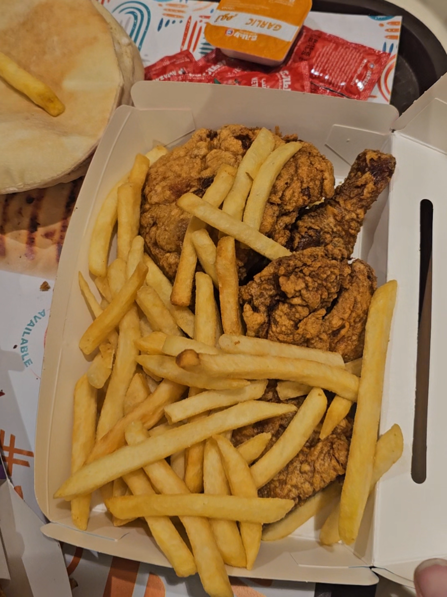 Tazaj Kis ka fvrt ha ??#saudiarabia🇸🇦 #foryoupage #albaha #viraltiktok #trending 