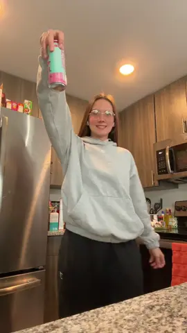 happy sundayyyy I’m procrastinating cleaning