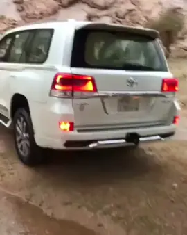 😔😔.  #وادي_الدواسر #سكويا #اكسبلورexplore #مجرد_ذووقツ🖤🎼 #b 