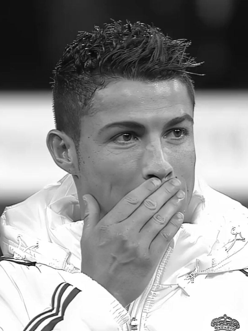 reverse 🔥//ib:@sonheii#fyp #ronaldo #cristianoronaldo #realmadrid #edit #viral #1 #AE #blowthisup #blowtsup #nhh ★ upload method ★ TG: @editing_news