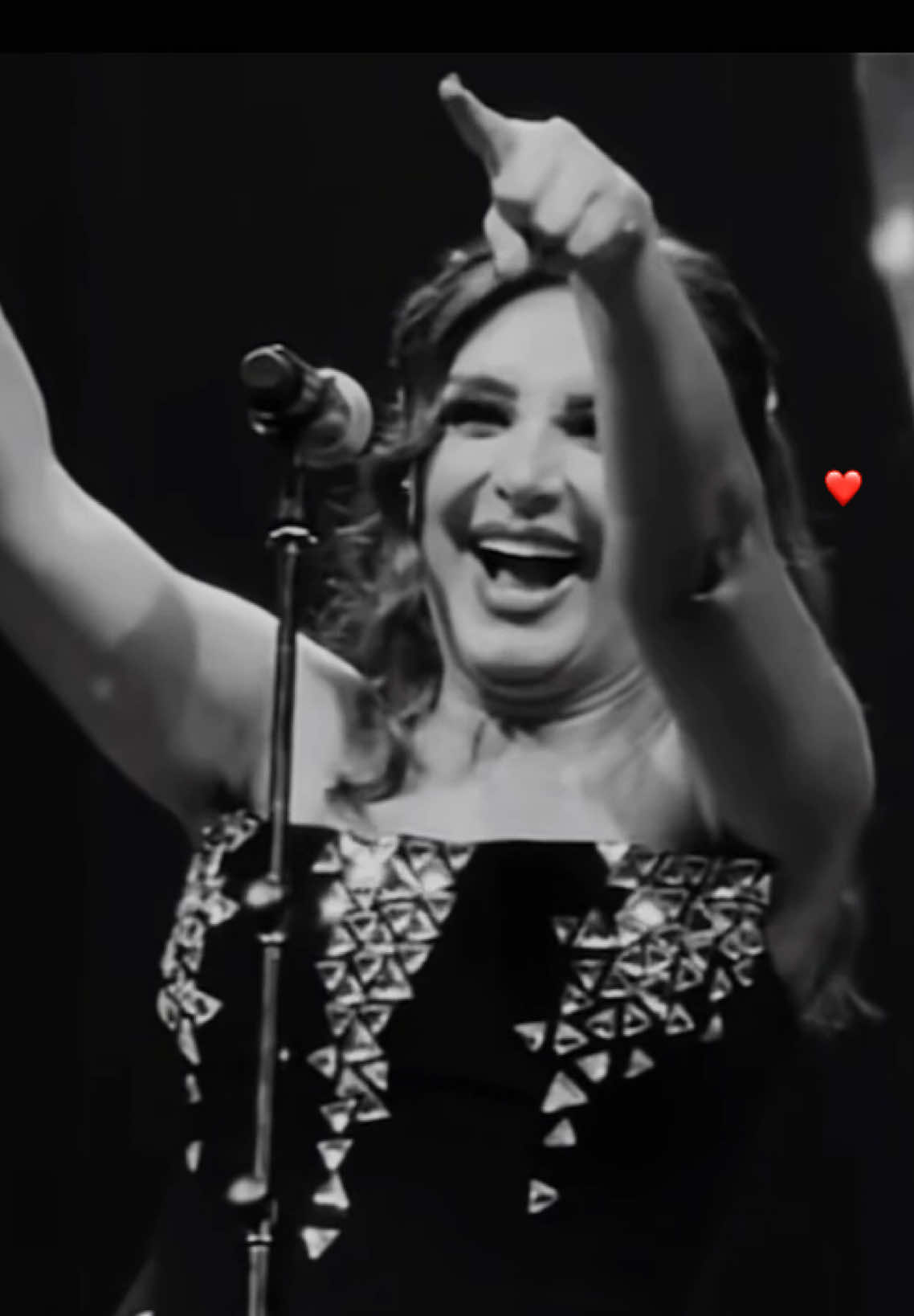 حبيبة قلبي ❤️#انغام #انغام_عشق_لاينتهي #انغام_صوت_مصر #angham #تيجي_نسيب  