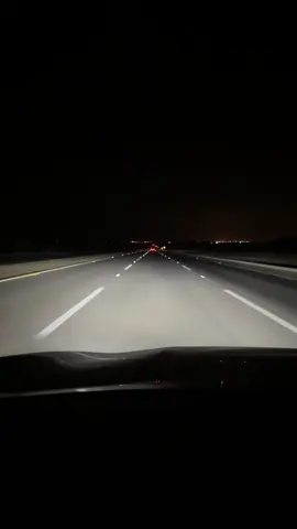 #foryoupage #viral #fyp ‏مالي الا اتناسى السالفه واكثّر الصبر والاحتساب  ‏واعتبرها رميم عظام ، ولاّ ديرة ماتوا اصحابها ‏واتجاهل ذعاذيع النسيم الشرقي وحادرات السحاب  ‏واتعوذ من الشيطان وامسك دمعة العين فاهدابها 