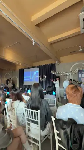 đăng giờ này chắc ai đó không thấy đâu nhỉ… Sơn Tùng Em…em em vi đâu =))) #sontungmtp 