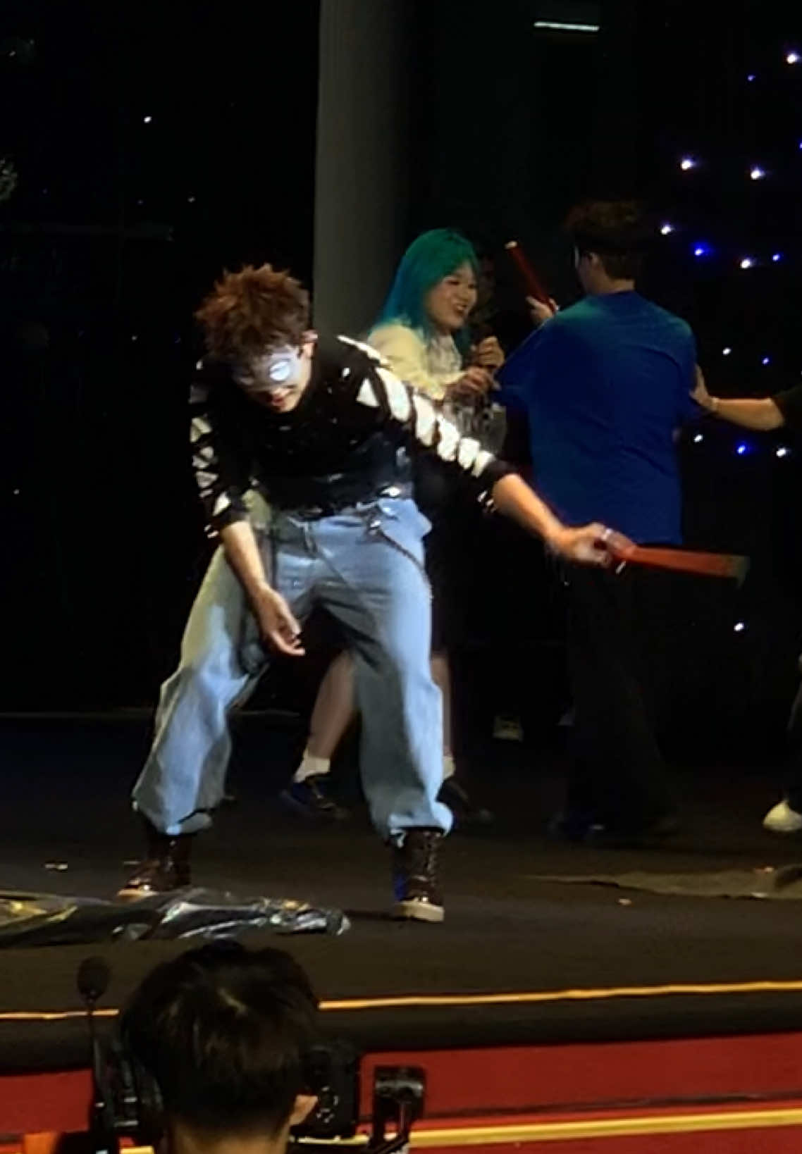 “Em ơi thi với fan em đừng nhiệt tình quá em” @Dương Domic #duongdomicfanmeeting2025 #trandangduong #duongdomic #domiehomie 