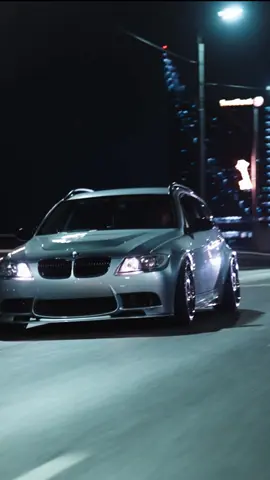 Same November energy 🖤 #cliqtuning #e91 #e90 #hoodvent #widebody 