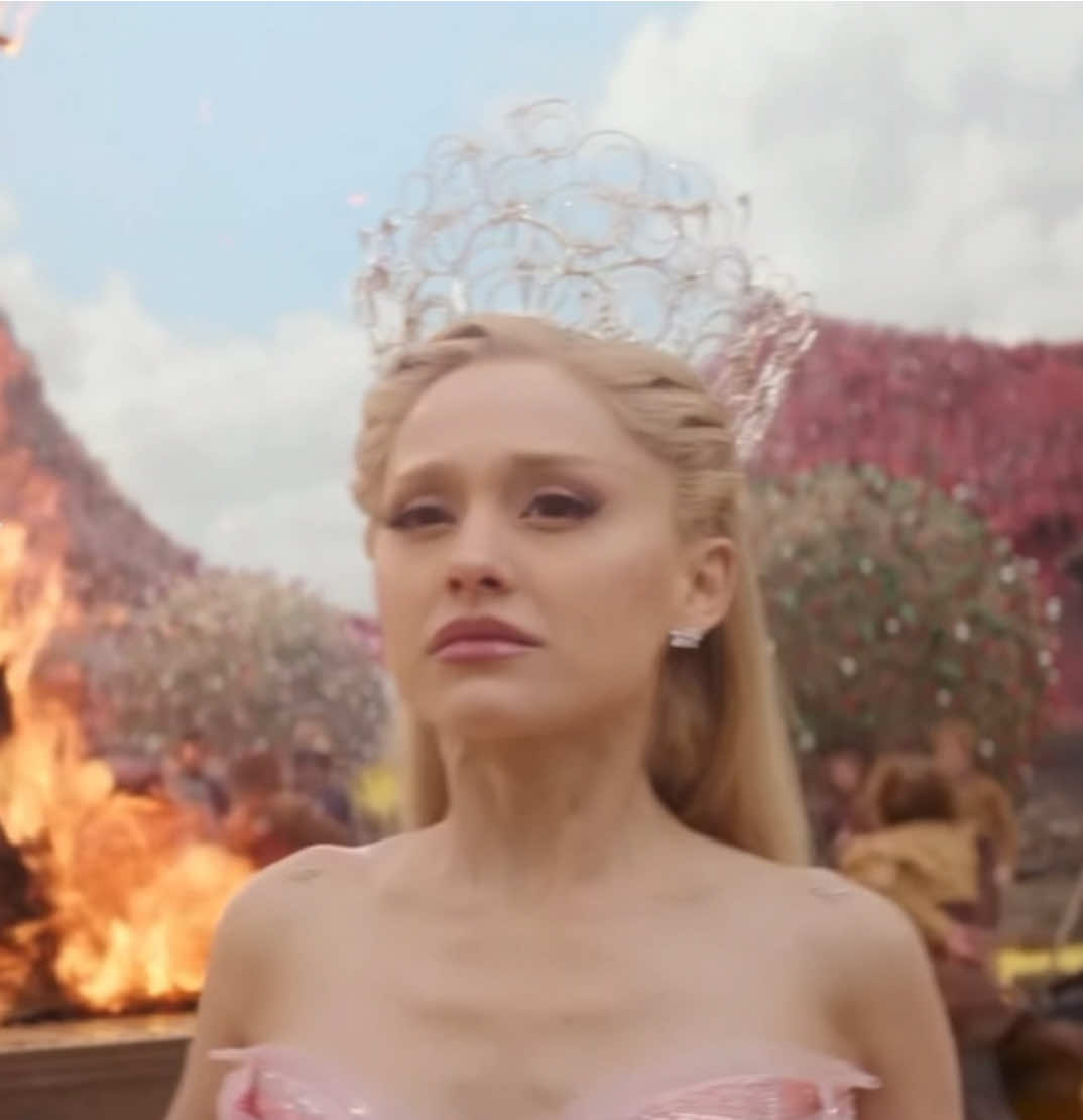 not my usual thing but i love wicked #wicked #wickedforgood #arianagrande #edit #fyp 