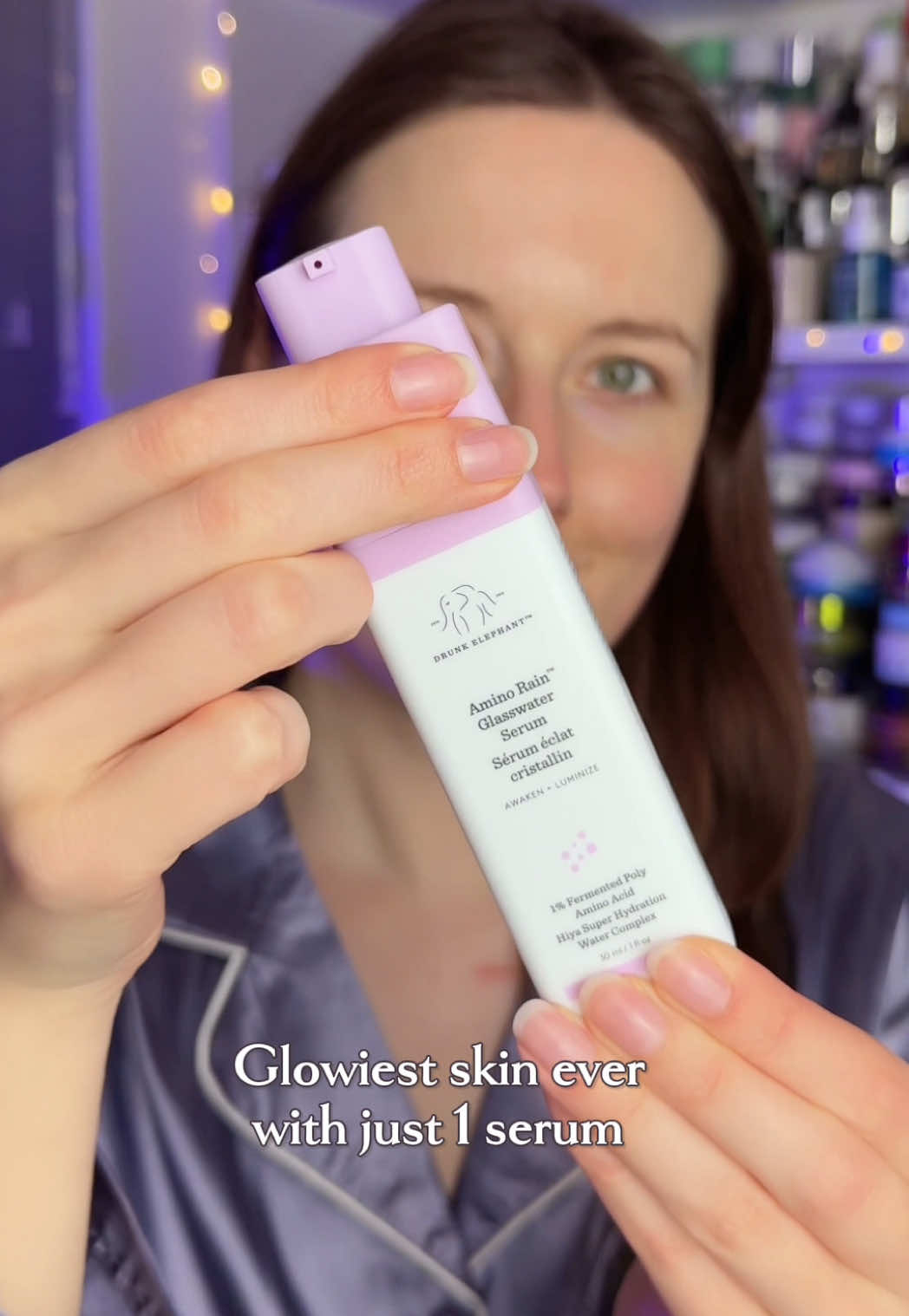 🦄✨ Unicorn tears for your skin?  The Drunk Elephant Amino Rain Serum is a real hydration hero that instantly boosts luminosity and leaves your skin with that dreamy glass-like glow. It replenishes deep hydration, firms, soothes, and improves elasticity while restoring balance — all in one serum. Key ingredients: 💧 1% Fermented Poly Amino Acid for long-lasting moisture 💧 Hiya Super Hydration Water Complex (4 types of HA) for 24-hour hydration 💧 0.5% Dipalmitoyl Hydroxyproline to improve firmness 💧 Plus squalane, allantoin, and Panax Ginseng Root Extract for skin comfort Perfect for a natural, makeup-free glow or as the base for your glow-up routine. Just a few drops, pat gently, and hello, radiant, glass-skin finish 🌟 #drunkelephantskinsquadnl #deglowon #drunkelephant #glasskin #hydrationboost  @Drunk Elephant 