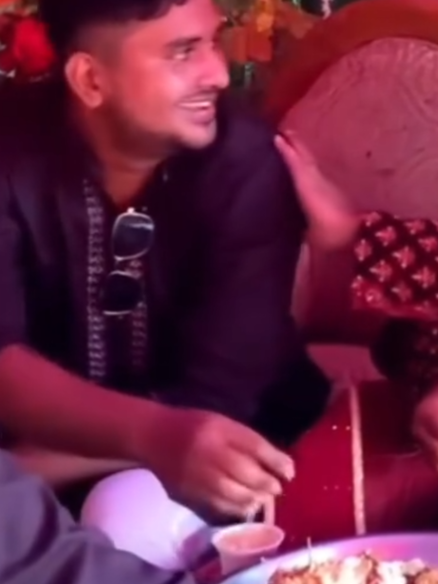 এইরকম বন্ধুর চেয়ে একা থাকা ভালো #creatorsearchinsights #tandingvideo #tanding #viral #viraltiktok 