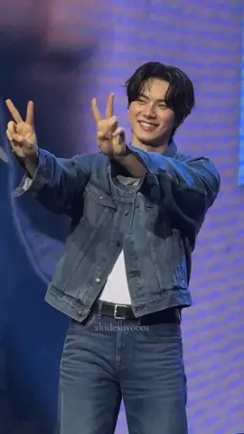 Ang gwapo naman nito !!! #LeeChaeMininManila #ChaemInToYou  #IFindYou  