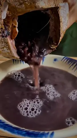 Dừa tươi mà nấu với đậu đen theo cách này. Bạn đã biết ? #suckhoe #thaoduoc #trathaoduoc #khoetugocre #baithuocdangian 