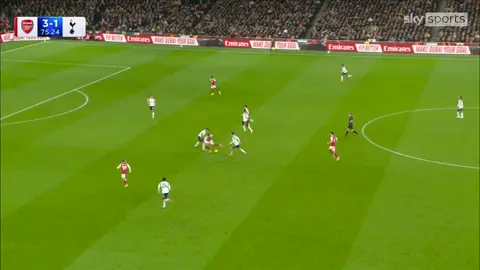 t's a North London derby hat-trick for Ebere Eze! 🤯 #arsenalfc #LONDON #is #RED 