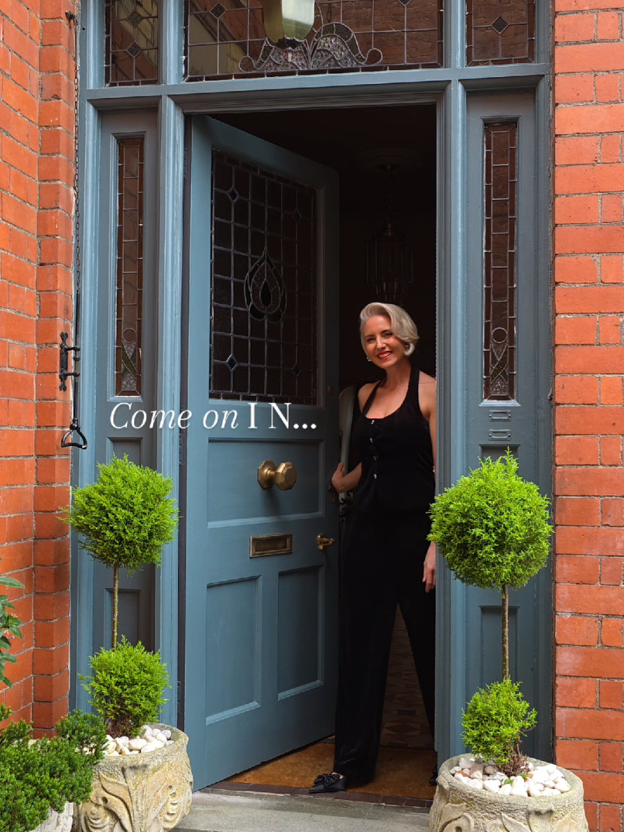 #festivestyling #festivedecor #festivetable #christmasideas #christmasinspo 