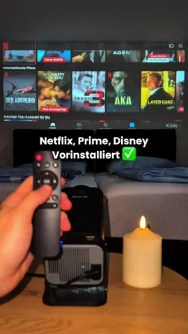 Jeder braucht das zu Weihnachten!🎄😳 #projektor #geschenk #weihnachten #heimkino #geschenkidee 