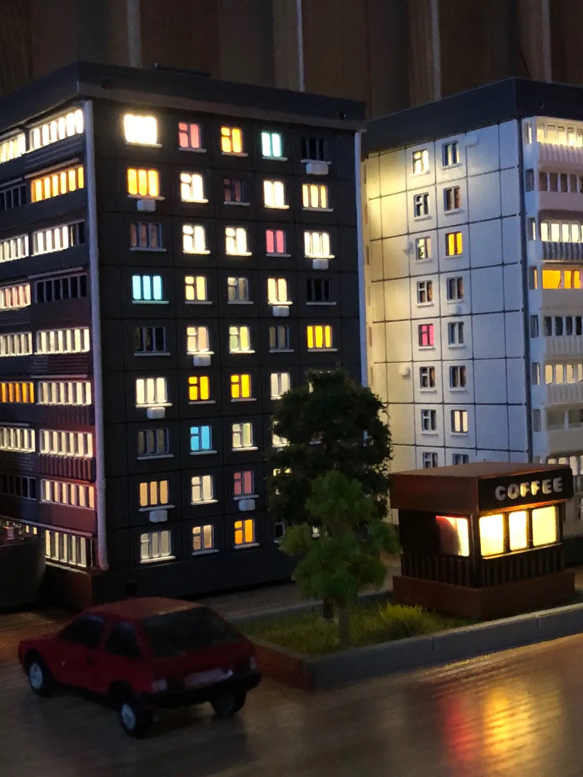 Зробив 9 поверхові панельки 🏙️ Розмір 11х9х15см 📏 Акумулятор 2900ма ⚡️ Зарядка type-c 🔌 #ліхтаракумуляторний #нічнийліхтарик #панелька #нічник 