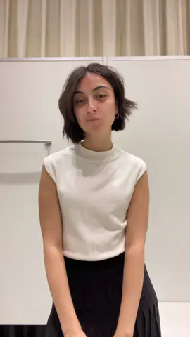 Went from the longest my hair has ever been..to the shortest :) I feel like a whole new person 🥰 #hairtransition #haircut #chop #messybob