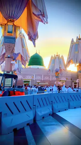 #মদিনার মাটি যদি আমরা হইতাম নূর নবীকে বুকে কইরা রাখিতাম 🕌🕌🕌🕌🕌🕋🕋🕋🕋