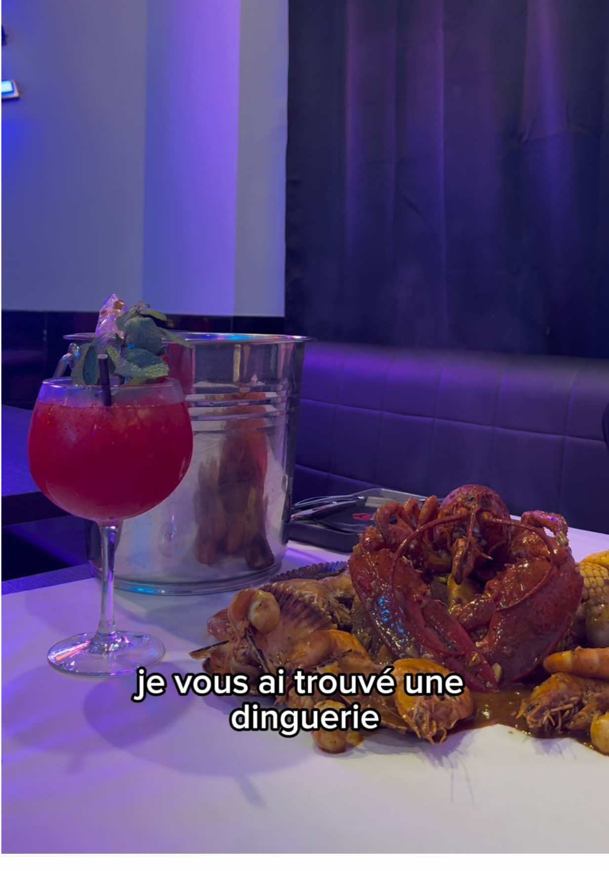 🦀@WOWCRAB_FR 🦞 📍35 Rue La Fayette, 75009 PARIS  Une expérience incroyable autour de la bouillabaisse de fruits de mer à Paris! 🔥 #seafoodboil #seafoodlover #restaurantparis #seafoodlovers #experiencefood 