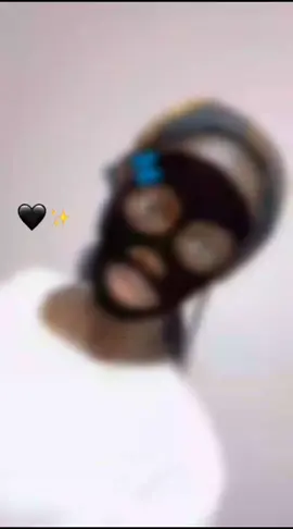 🙄🙄like comment and follow plzz even share